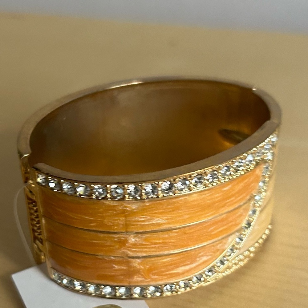 New Chic Gold Tone  Clamper Bracelet - Orange/Gold apricot tan beige cream